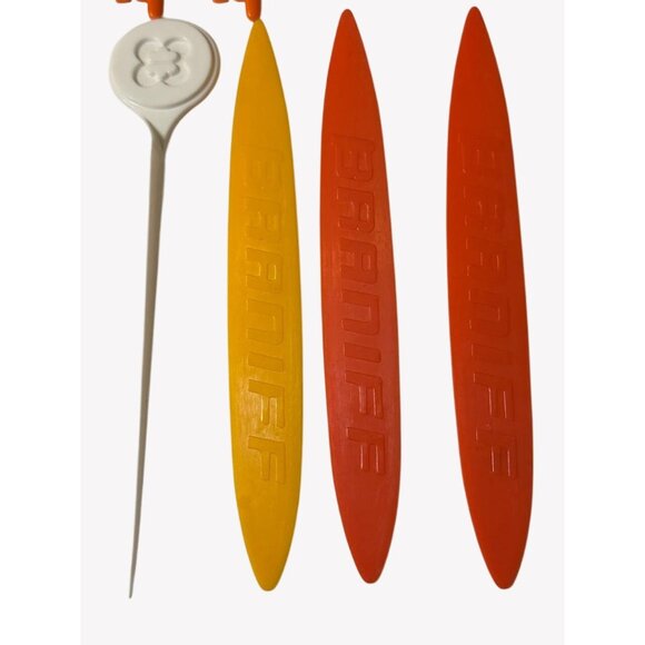 Vintage Lot of 35 Swizzle Sticks Braniff Playboy Tampa Jai Alai Skeleton Keys - Picture 10 of 12